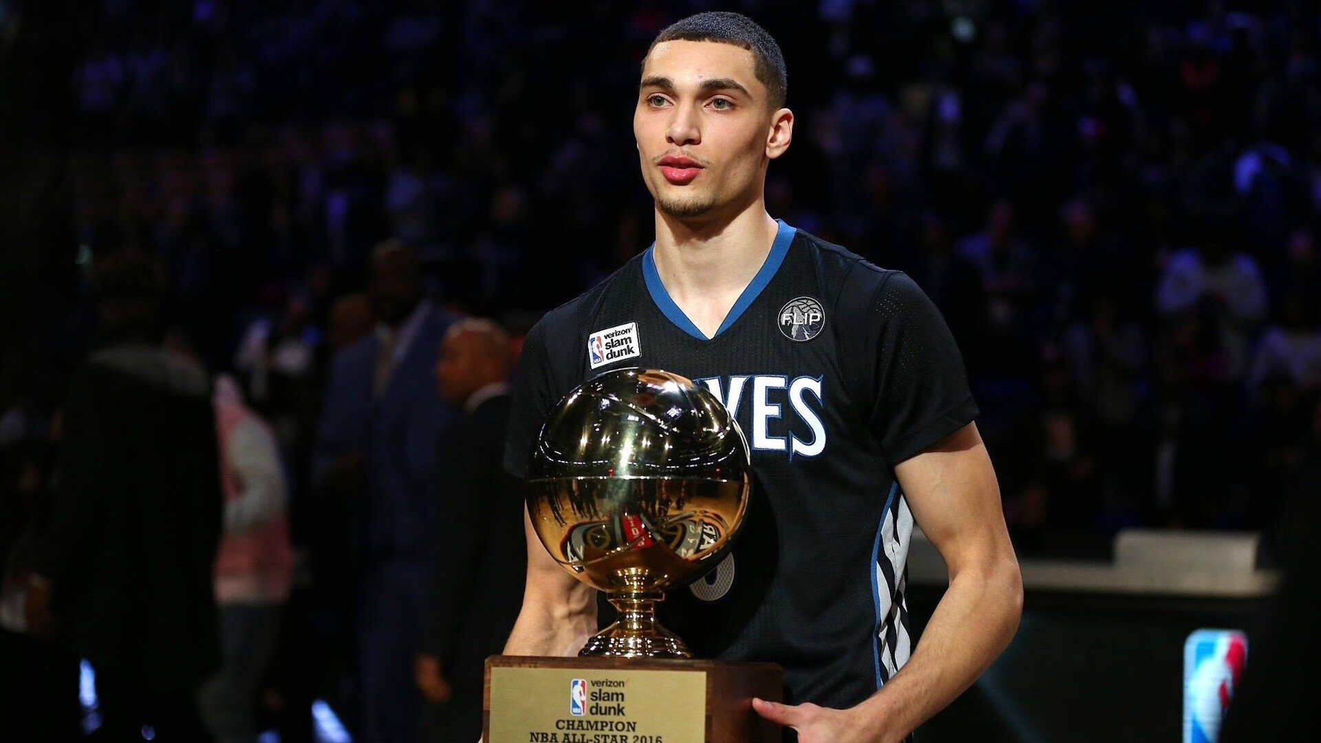 大咖点评：体育专家对比赛结果的分析，体育行业专家